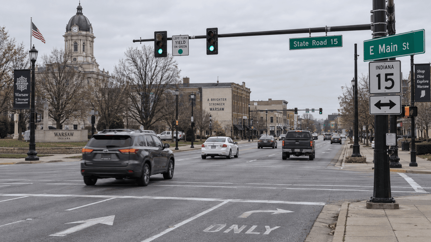 Intersección de State Road 15 y East Main Street en Warsaw, condado de Kosciusko, donde se reportó un choque entre dos vehículos durante un giro a la izquierda.