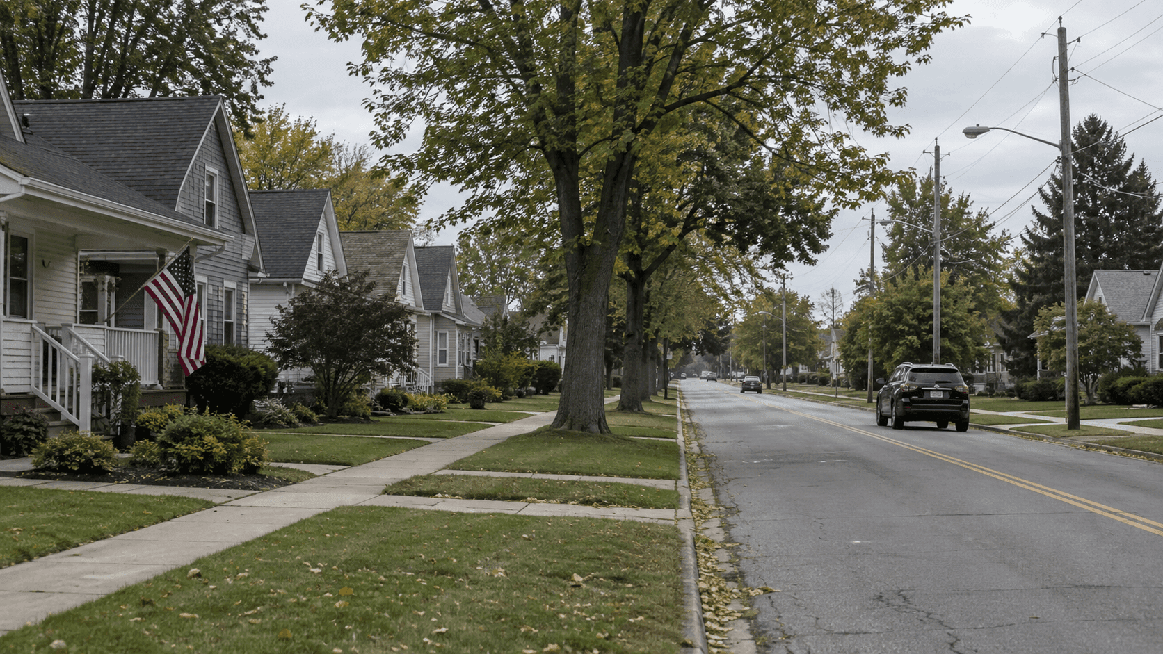 Escena de una calle residencial en Hobart, Lake County, que proporciona contexto sobre el disturbio reportado en Jackson Street y los cargos resultantes.