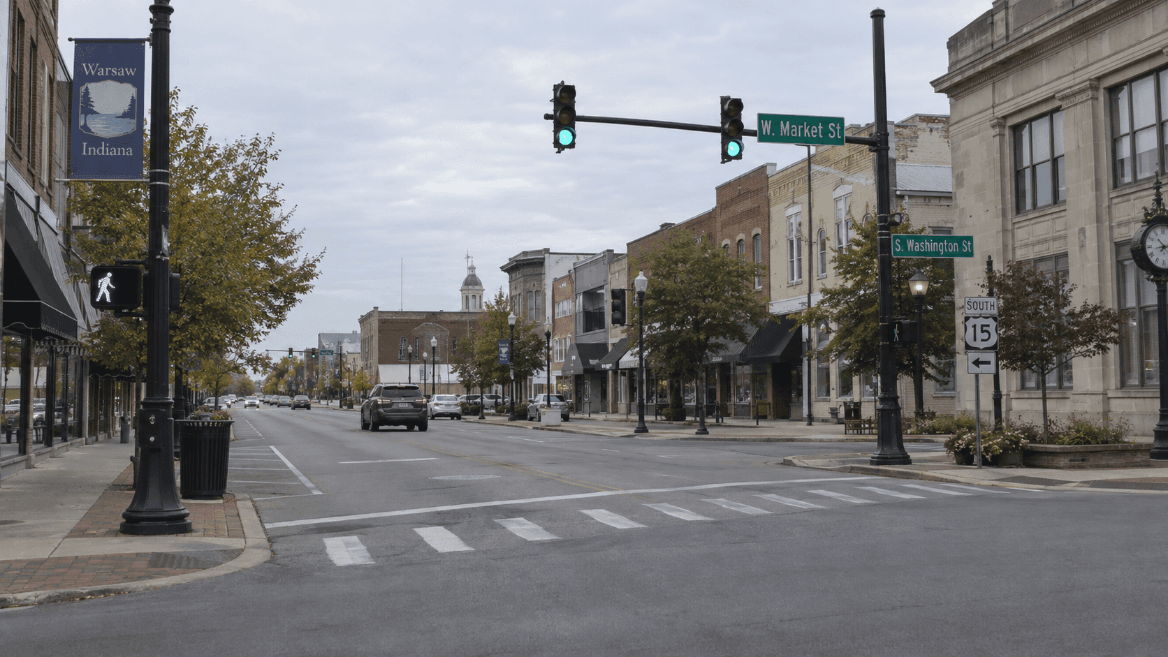 Downtown intersection in Warsaw, Kosciusko County, representing the location where a rollover crash injured a passenger.