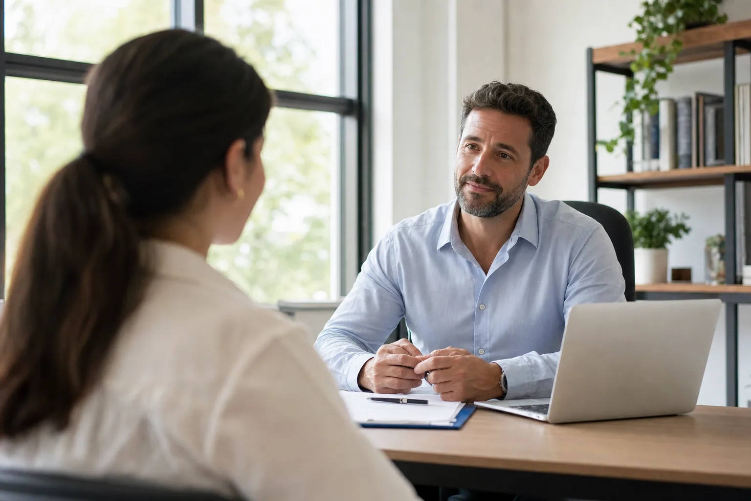 Attorney meeting with an injured client during a consultation
