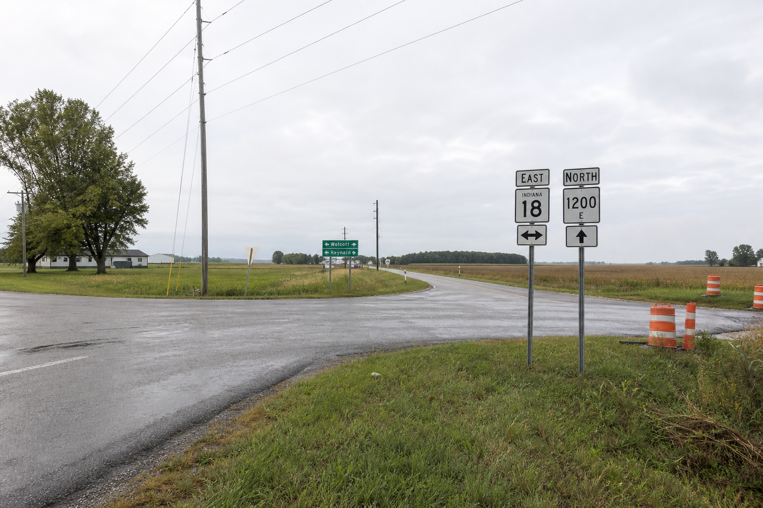 Rural intersection of State Road 18 and County Road 1200 East near Wolcott in Benton County, the reported location of the work-zone crash.