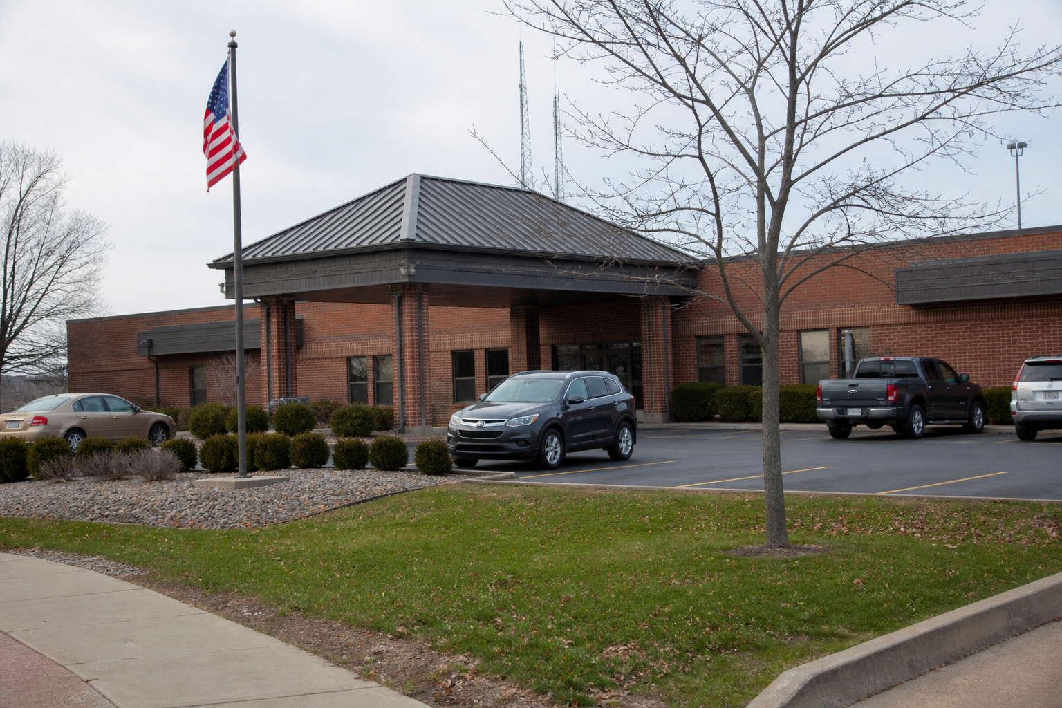 Indiana county sheriff's office exterior representing the ongoing Floyd County fatal crash investigation.