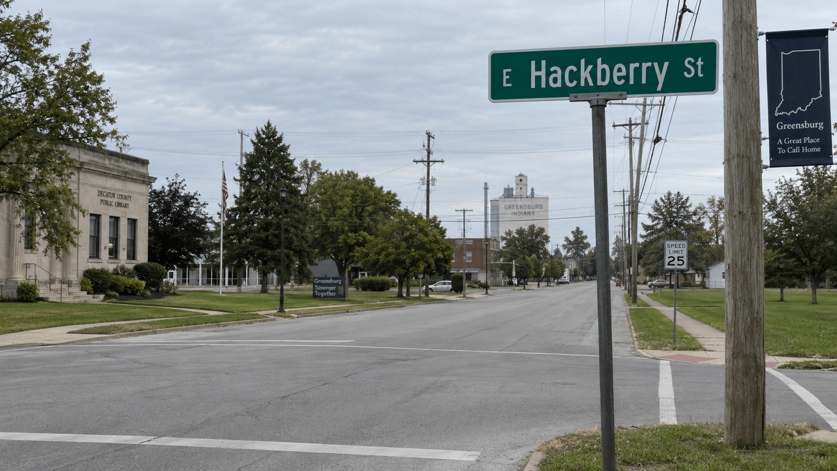 East Hackberry Street roadway setting in Washington County, relevant to the reported fatal collision.