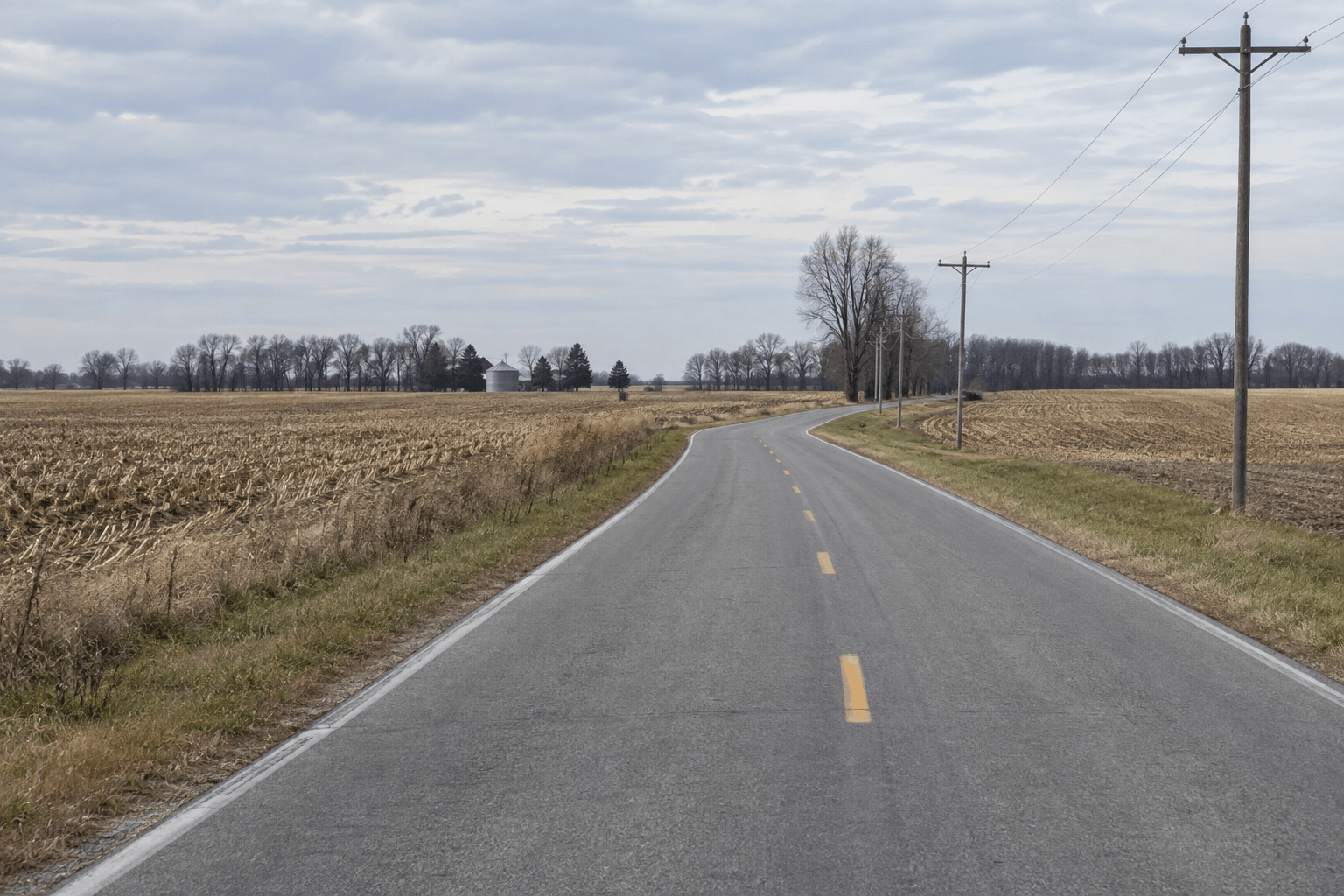 A representative rural county road in Kosciusko County, illustrating the setting of the W. County Road 100S rollover report.