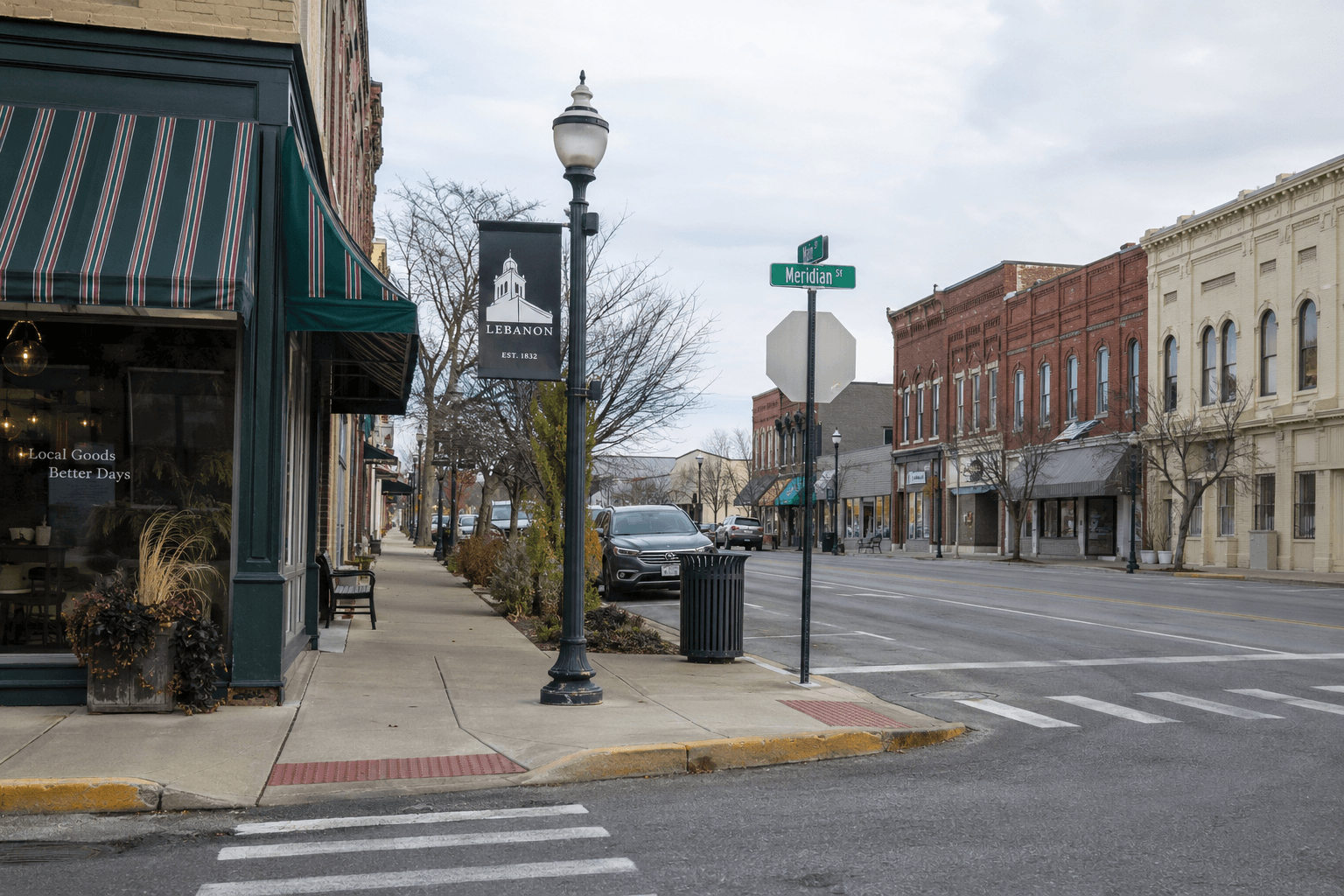 Downtown sidewalk and street setting in Lebanon, Indiana, where a dog bite was reported on East Main Street.