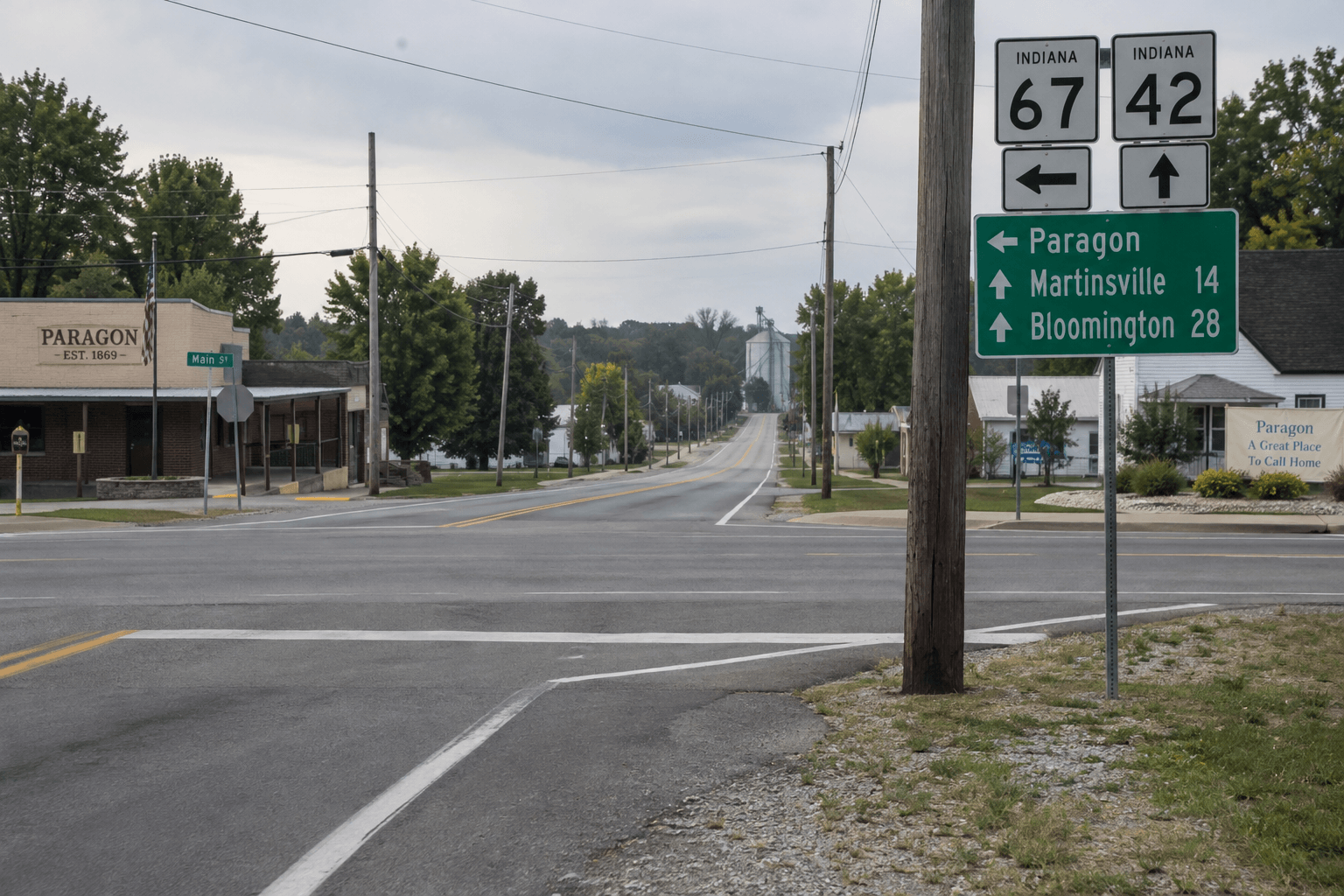 Roadway intersection in Paragon, Indiana, representing the State Road 67 crash investigation.