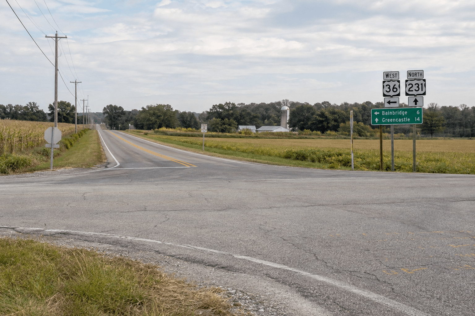 Rural highway junction near Bainbridge in Putnam County, close to the reported US 36 crash location.