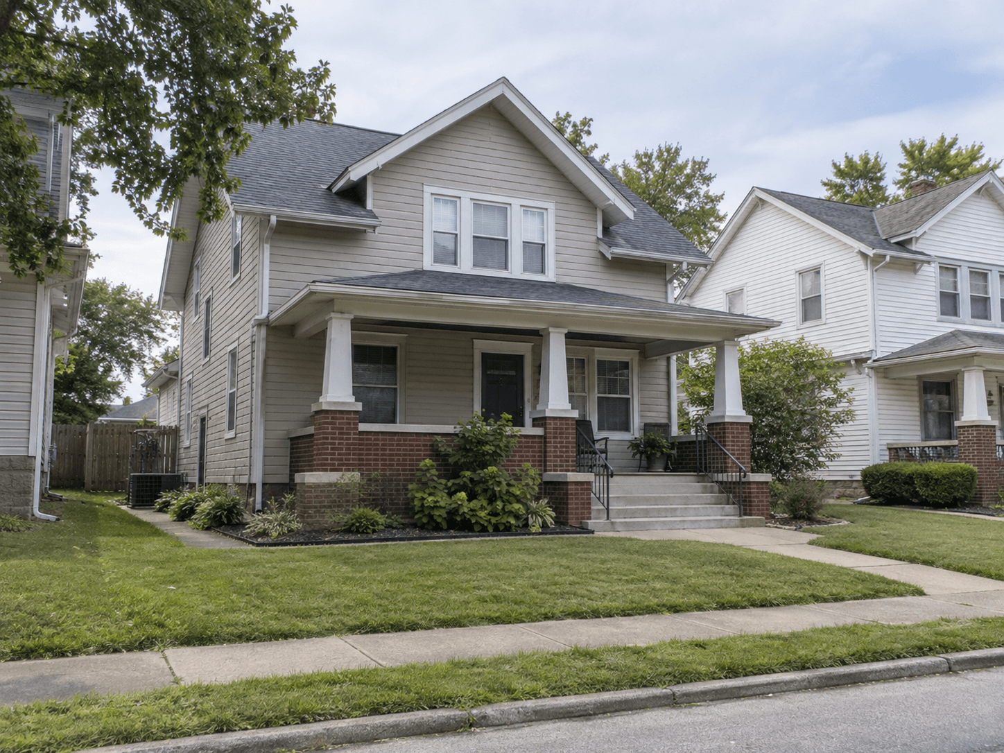 Residential exterior in Evansville representing the location context of the North Garvin Street fire case.