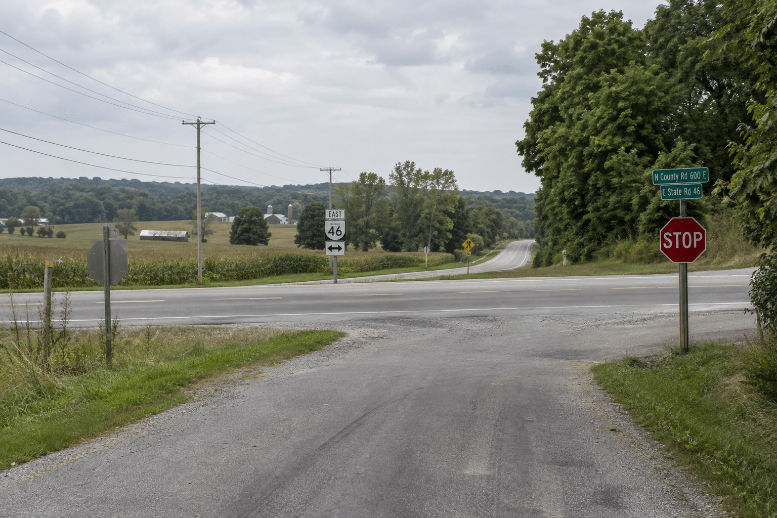 County-road approach near State Road 129 in Cross Plains, showing the roadway setting relevant to the Ripley County crash report.