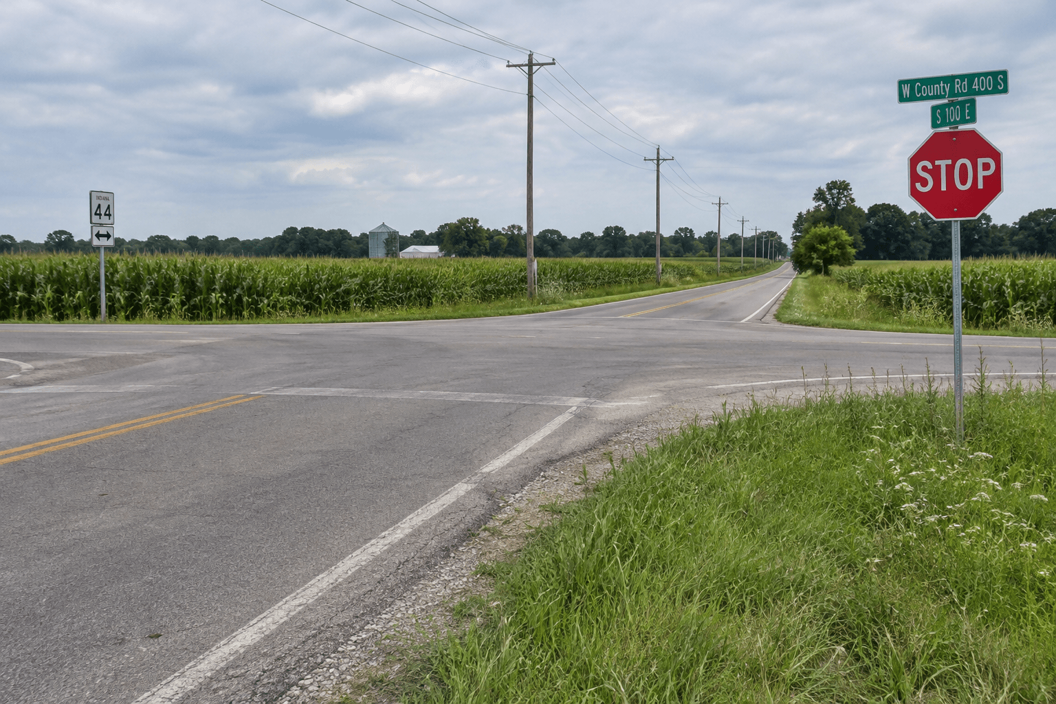 County roadway in Elkhart County illustrating the location and civil-claim context of the fatal crash case.